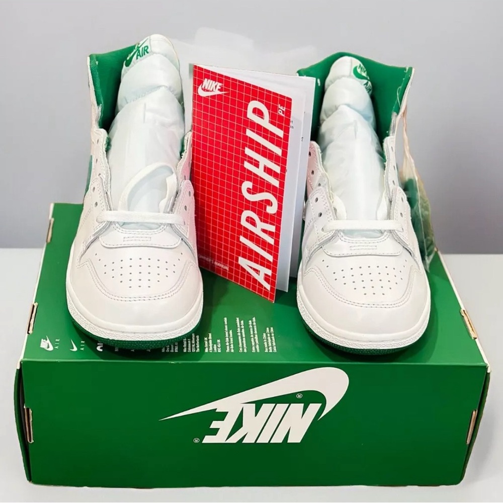 Nike Air Jordan Air Ship PE SP Sneakers - Picture 5 of 10